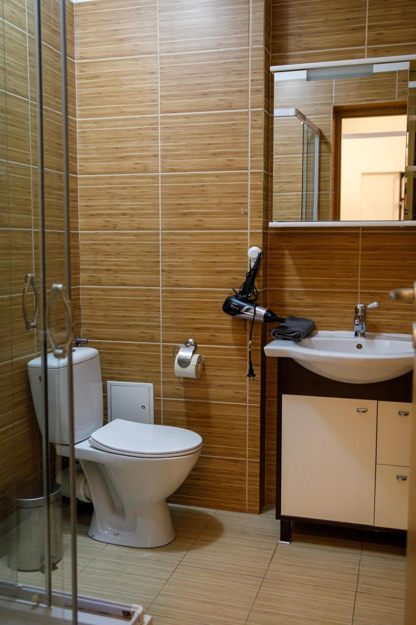 Color Apartments Corneliu Coposu No3 ブカレスト エクステリア 写真