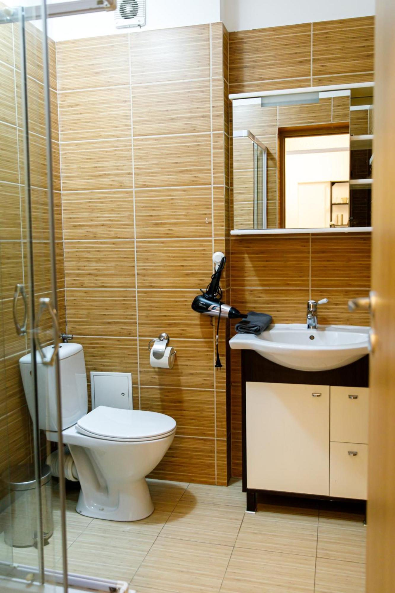 Color Apartments Corneliu Coposu No3 ブカレスト エクステリア 写真