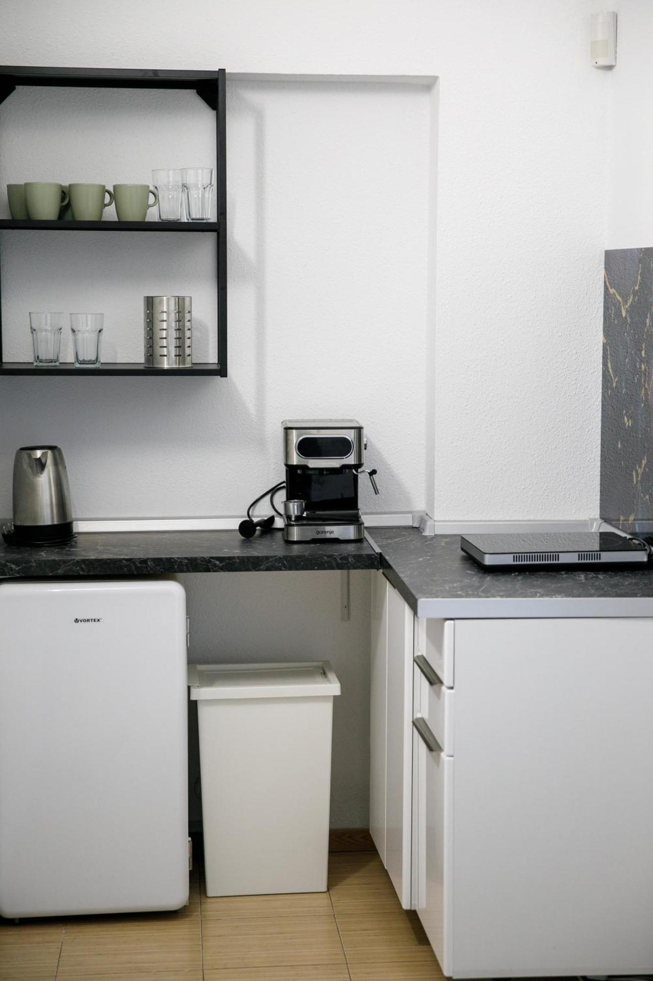 Color Apartments Corneliu Coposu No3 ブカレスト エクステリア 写真