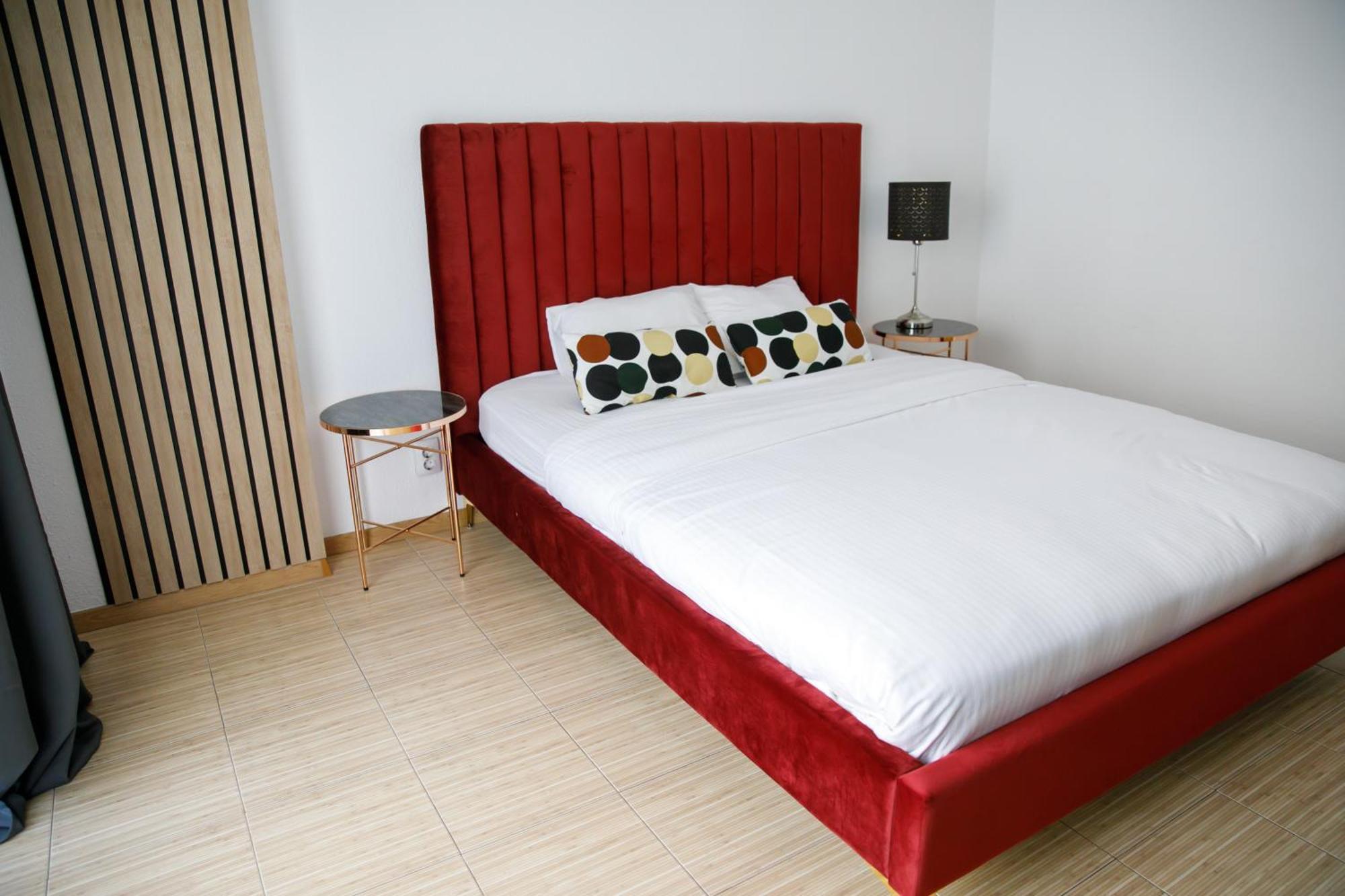 Color Apartments Corneliu Coposu No3 ブカレスト エクステリア 写真