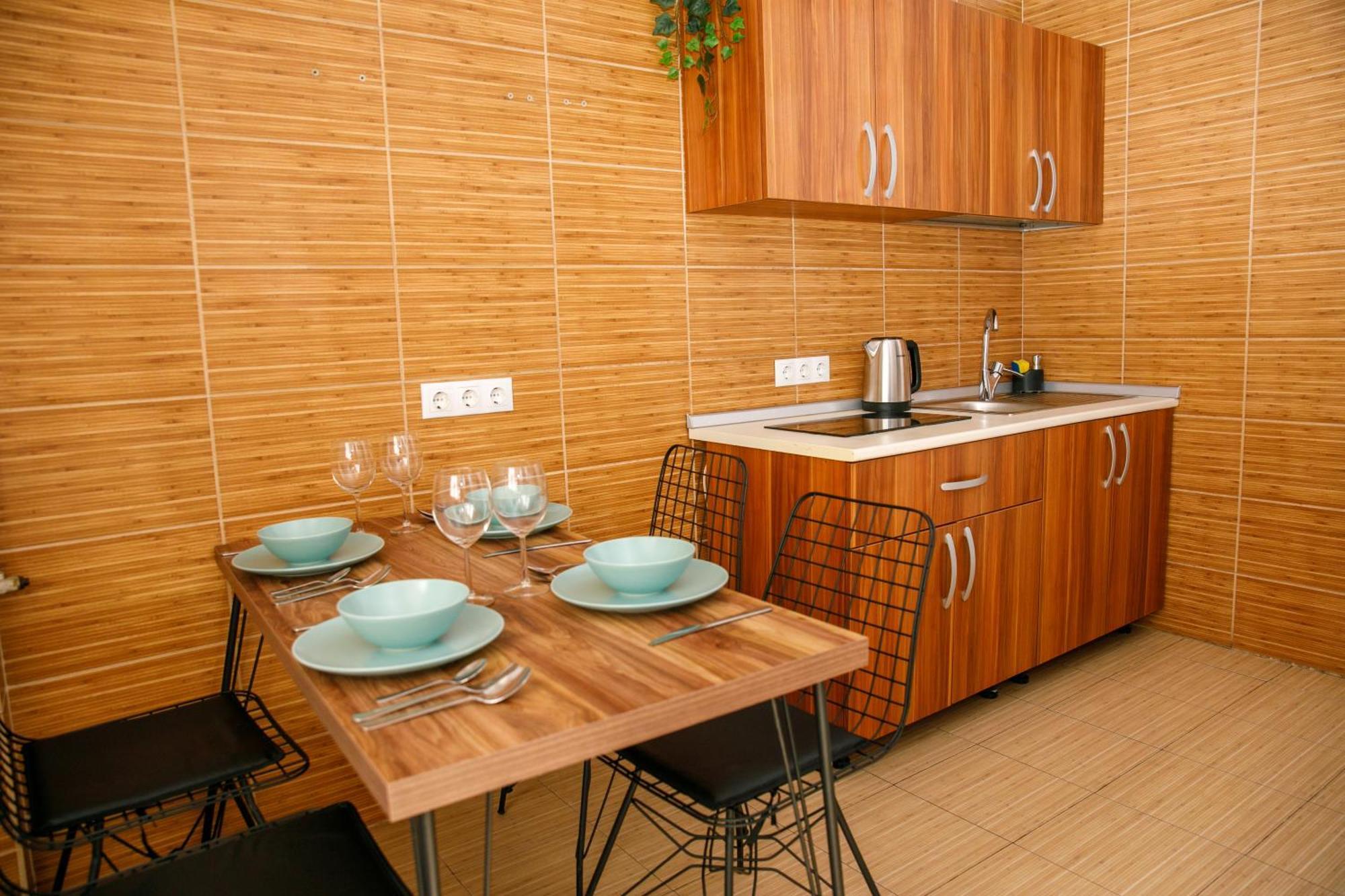 Color Apartments Corneliu Coposu No3 ブカレスト エクステリア 写真