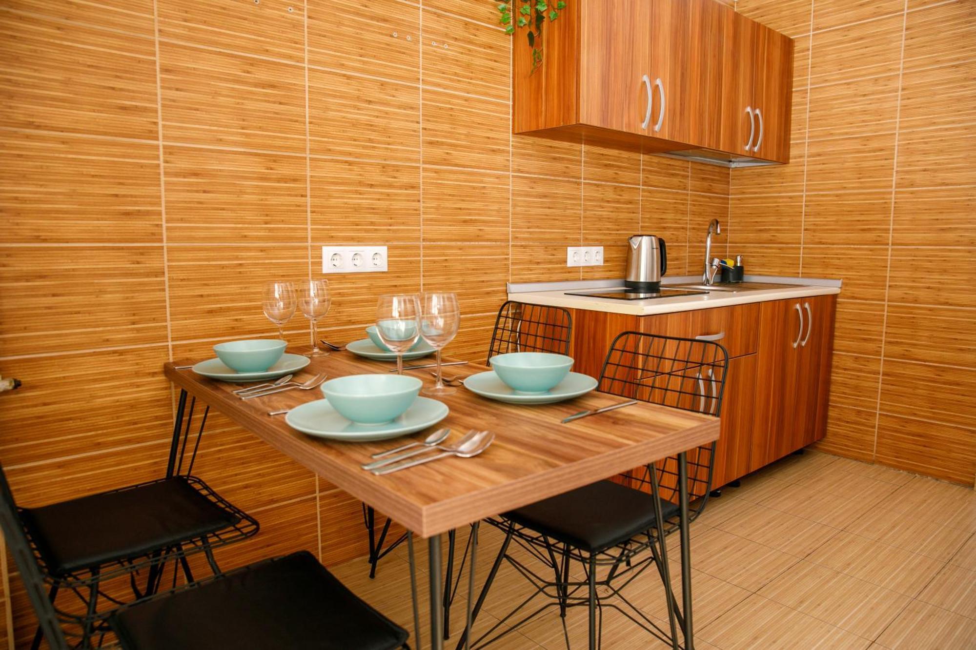 Color Apartments Corneliu Coposu No3 ブカレスト エクステリア 写真